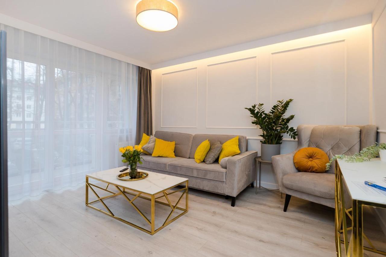 Shortstaypoland Sielecka Warsaw Exterior photo